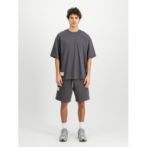 156550 684 STUDIO EDITION T