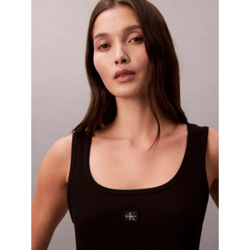 LV047F257G UB1 SL BABY RIB WOVEN LABEL SQUARE