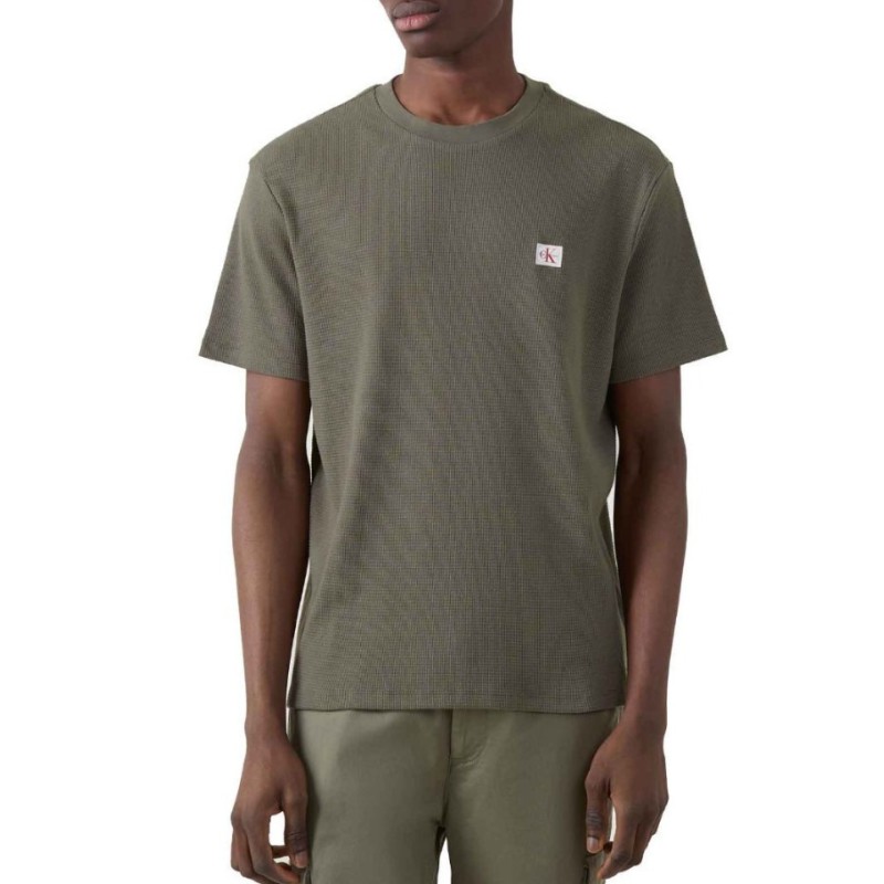 LV04RD008G LDY SS WAFFLE BADGE CREWNK TEE
