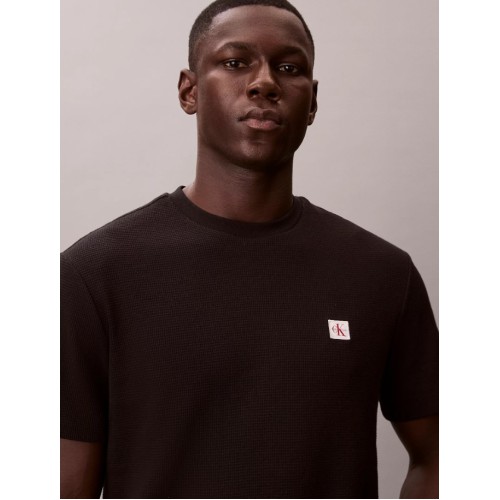 LV04RD008G UB1 SS WAFFLE BADGE CREWNK TEE