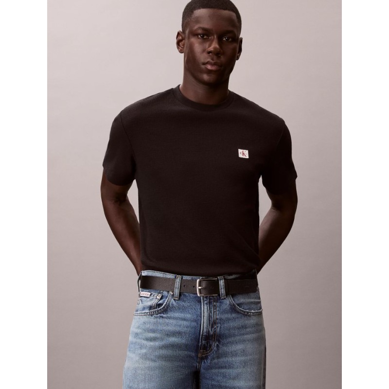 LV04RD008G UB1 SS WAFFLE BADGE CREWNK TEE