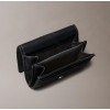 LV04F1047G UB1 RAISED CK MEDIUM BIFOLD
