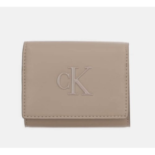 LV04F1047G VFU RAISED CK MEDIUM BIFOLD