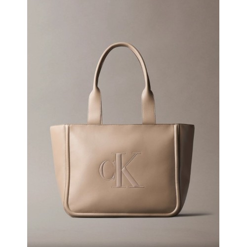 LV04F3218G VFU RAISED CK MEDIUM TOTE