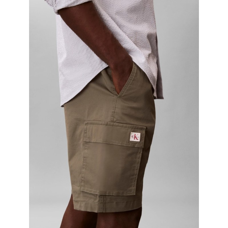 LV04RB618G LDY 9'' COTTON PULL ON CARGO SHORT