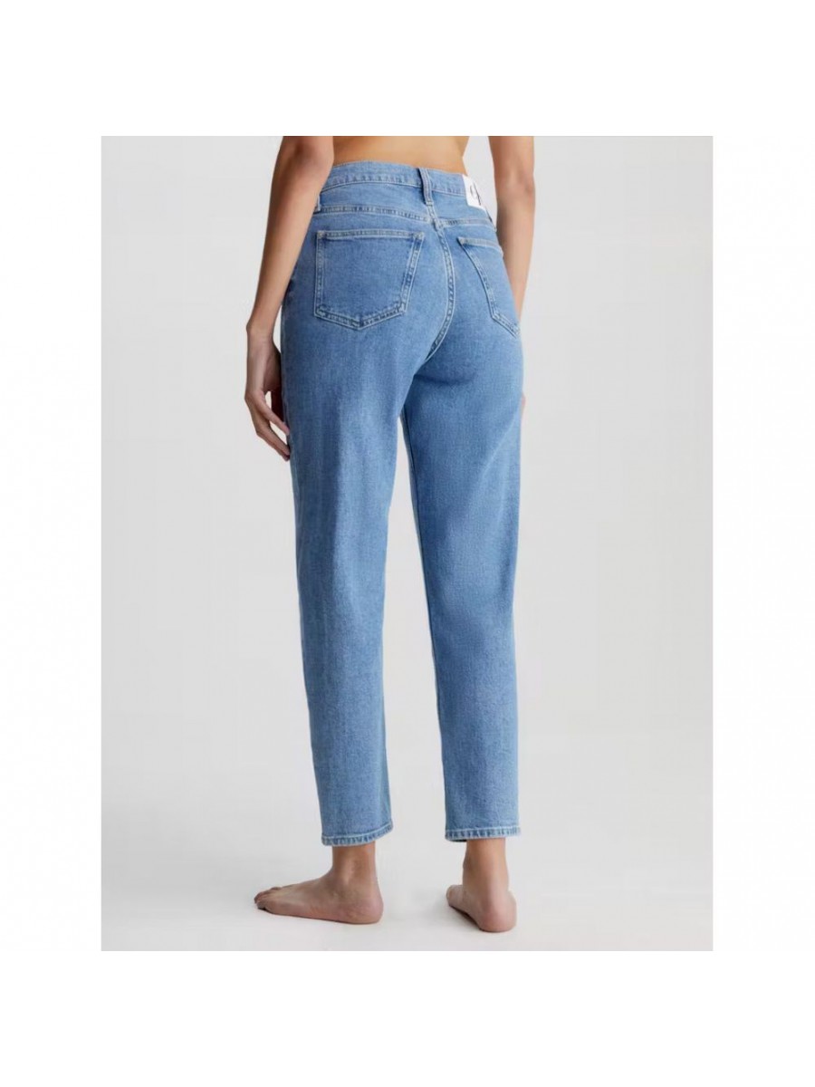 J20J221588 1A4 MOM JEAN