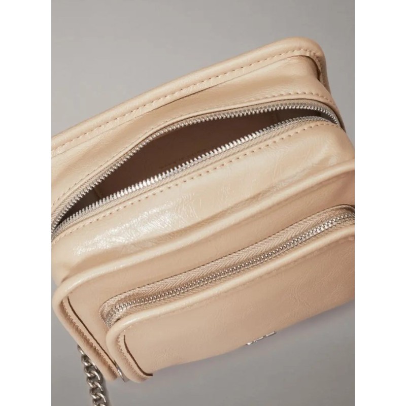 K60K613047 PBF UTILITY CAMERA BAG16