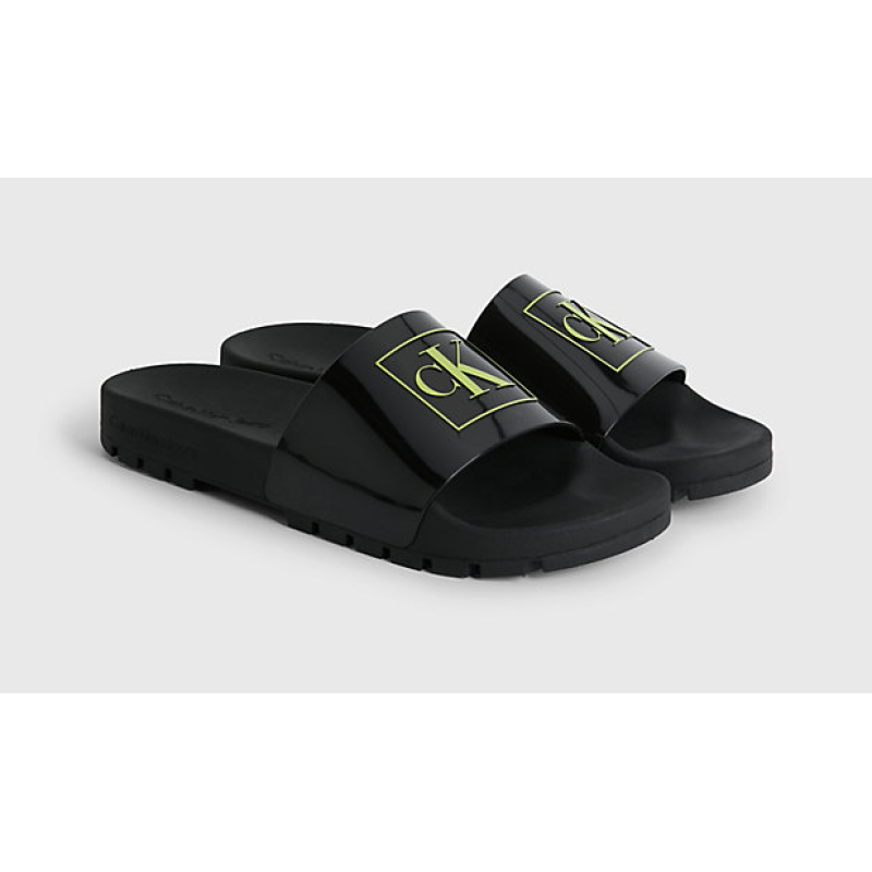 YM0YM00591 0LR TRUCK SLIDE MONOGRAM RUBBER M