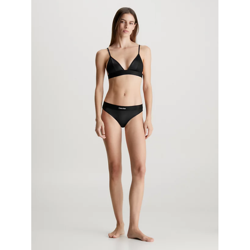KW0KW02281 BEH TRIANGLE-RP