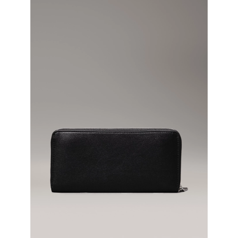 K60K612743 BEH SCULPTED ZIP AROUND DEBOSS