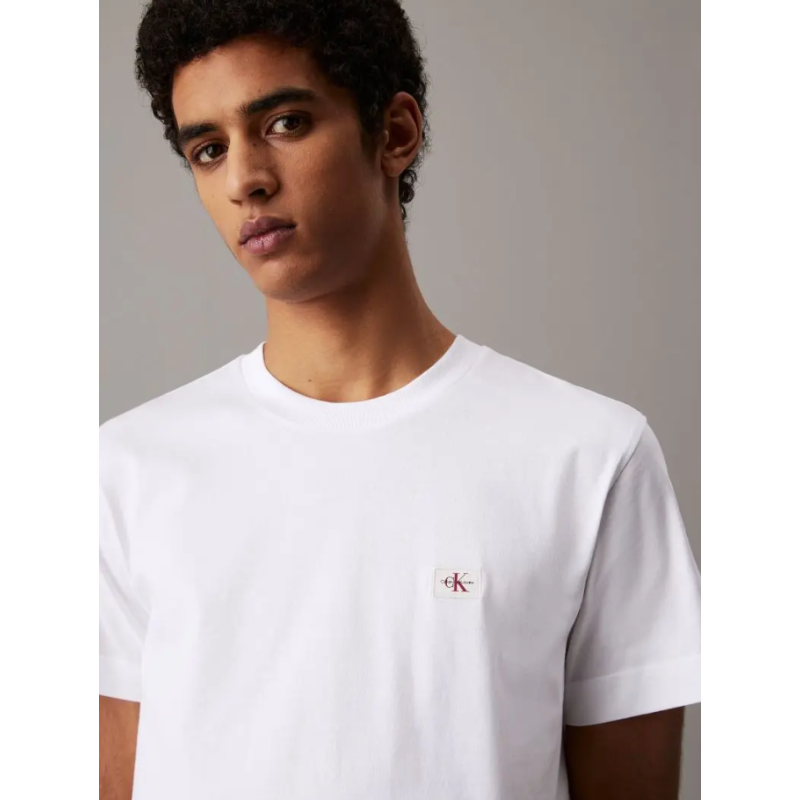 J30J32100 YAF WOVEN LABEL REGULAR TEE