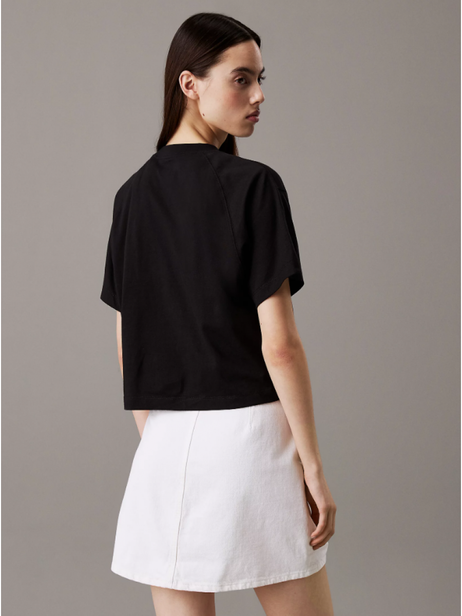 LV047B847G UB1 SS BOXY CK CREST CROP POCKET TEE