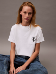LV047B847G YAA SS BOXY CK CREST CROP POCKET TEE