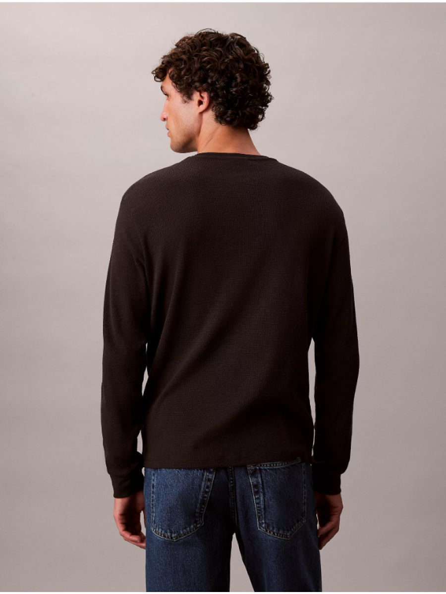 LV040EM217 UB1 LS WAFLE BADGE CREWNK TEE