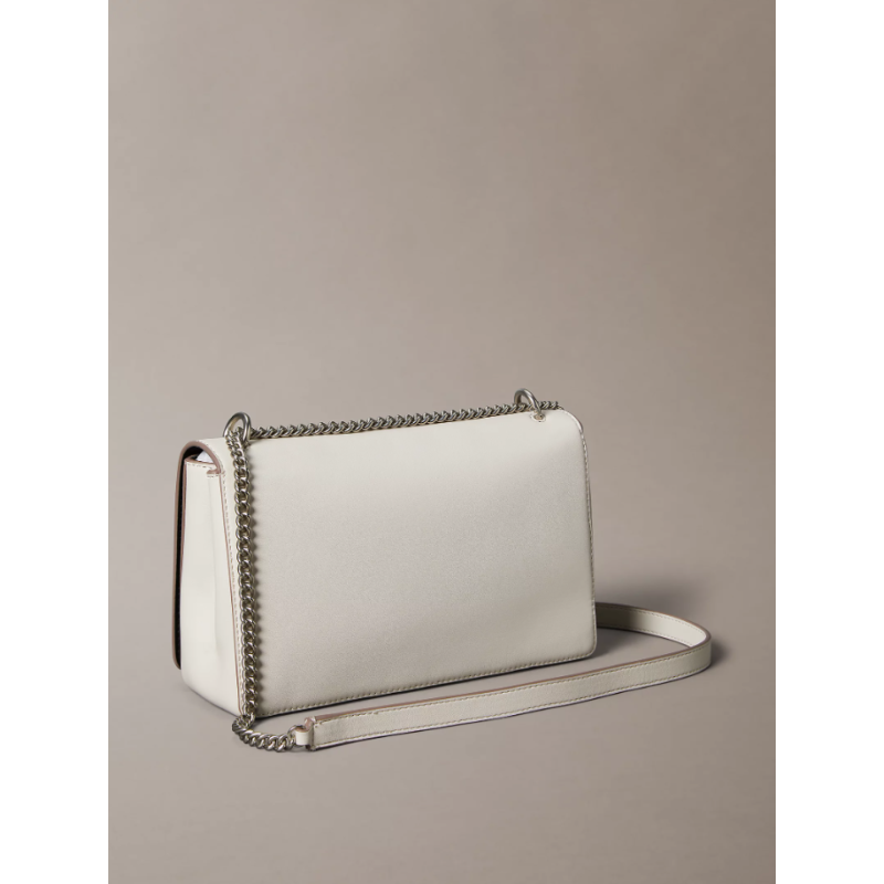 LV04K3035G FUP SCULPTED EW FLAP25 SHOULDER BAG