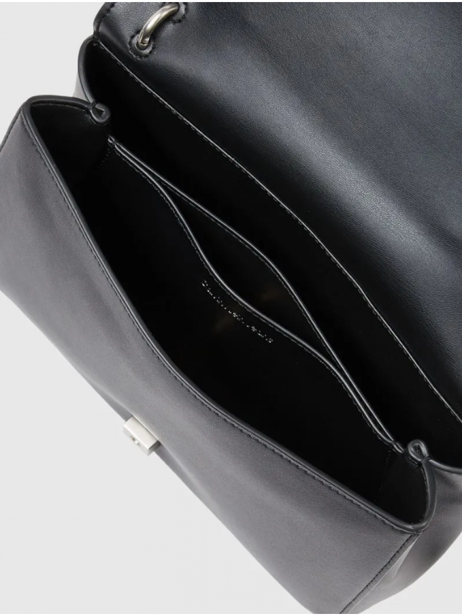 LV04K3035G UB1 SCULPTED EW FLAP25 SHOULDER BAG