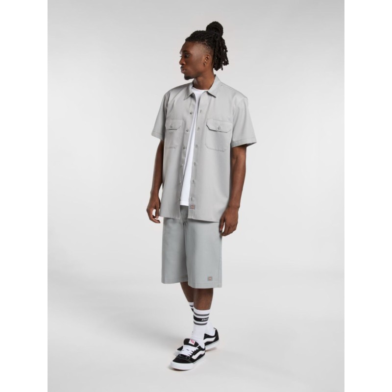 DK0A4XK7D061 WORK SHIRT SS REG ULTIMATE GRAY
