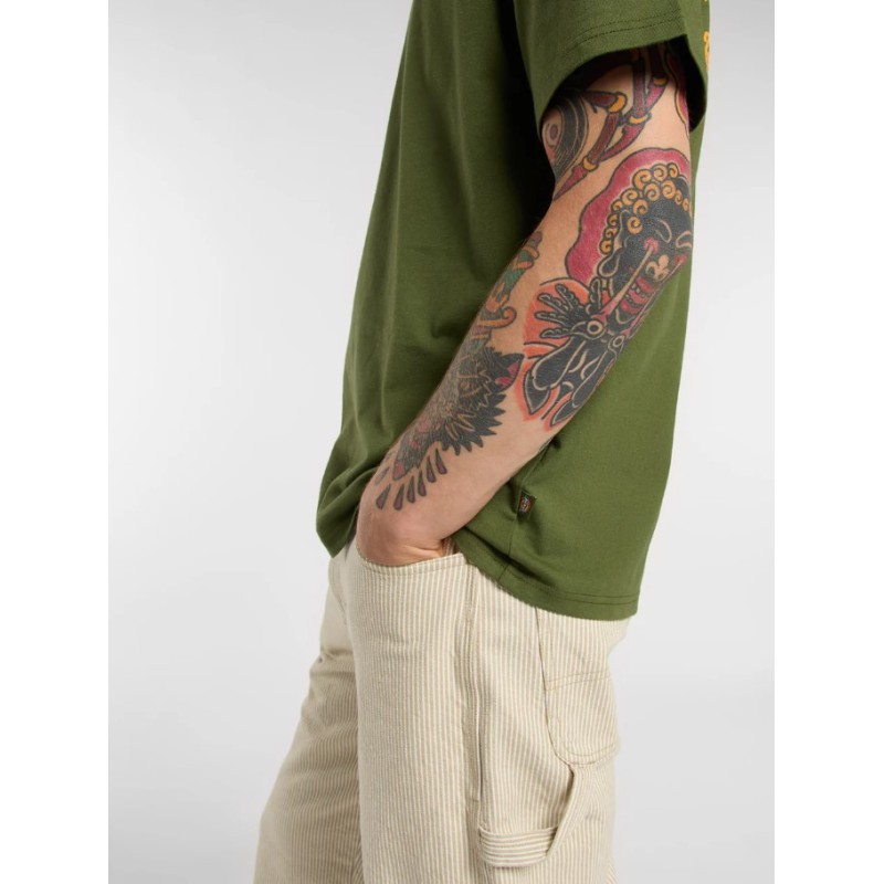 DK0A8887K721 BETTSVILLE SS TEE CYPRESS