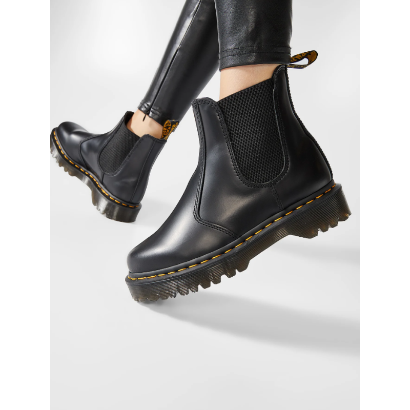 26205001 2976 BEX SMOOTH DR MARTENS
