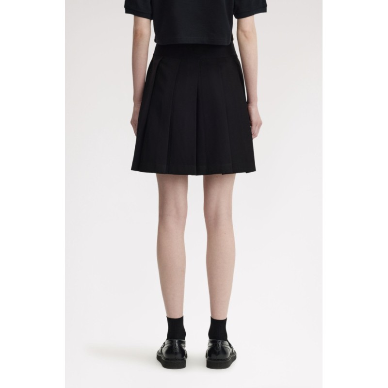 E2106 90A FRED PERRY SKIRT
