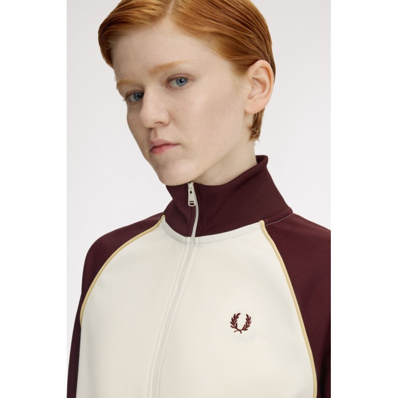 J2122 560 FRED PERRY