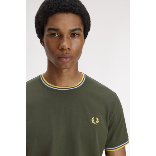 M1588 05B FRED PERRY T-SHIRT