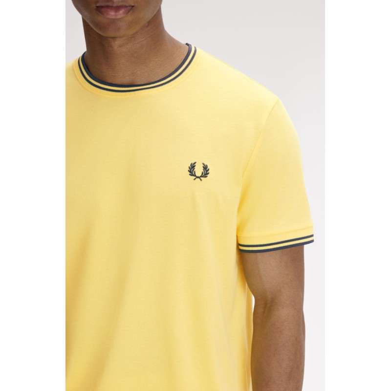 M1588 06B FRED PERRY T-SHIRT