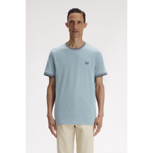 M1588 98A FRED PERRY T-SHIRT