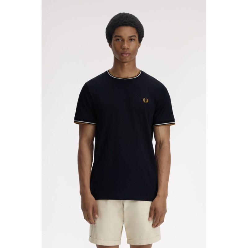 M1588 P69 FRED PERRY T-SHIRT