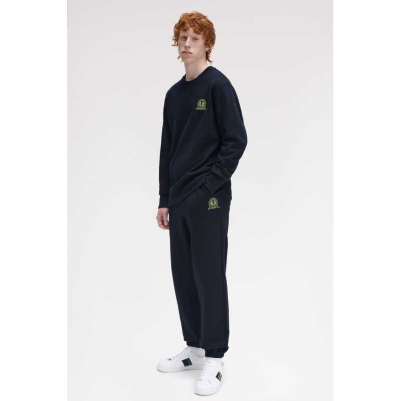 M1751 608 FRED PERRY