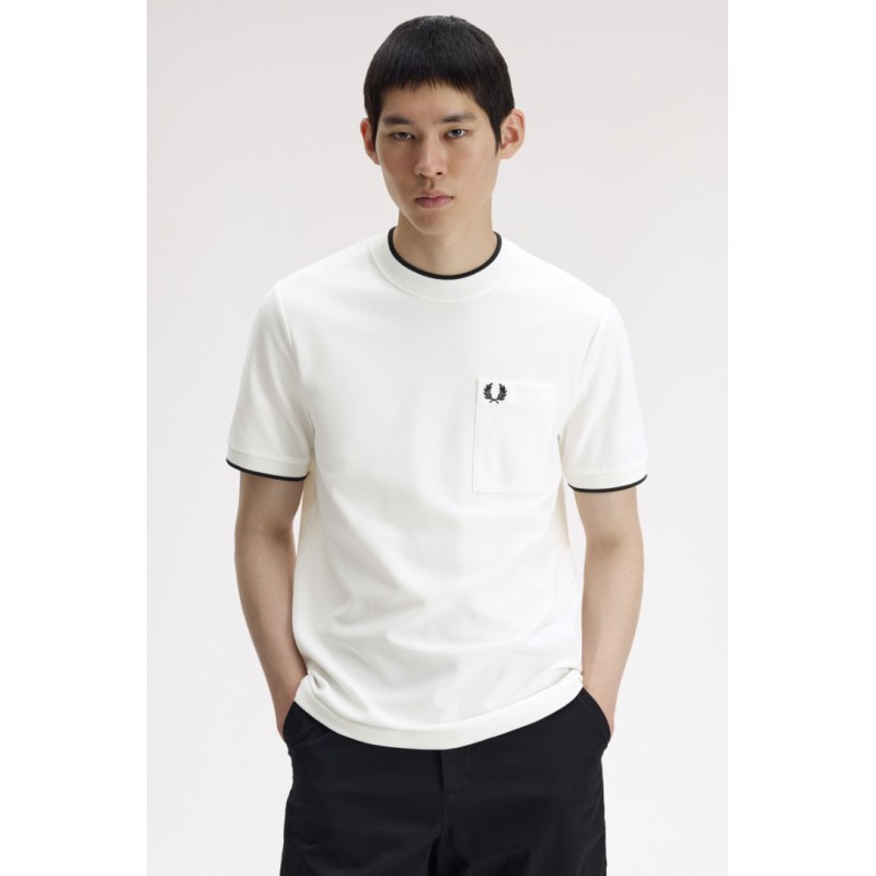 M2395 129 FRED PERRY T-SHIRT