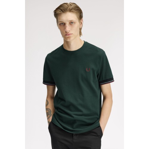 M2396 30A FRED PERRY T-SHIRT