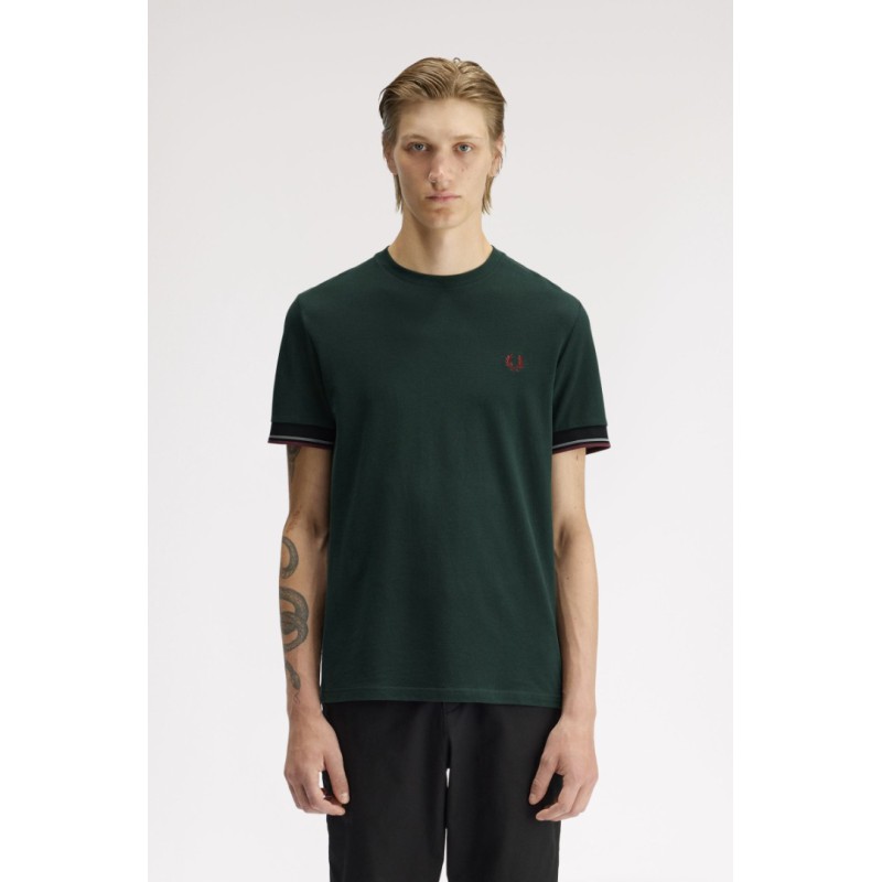 M2396 30A FRED PERRY T-SHIRT
