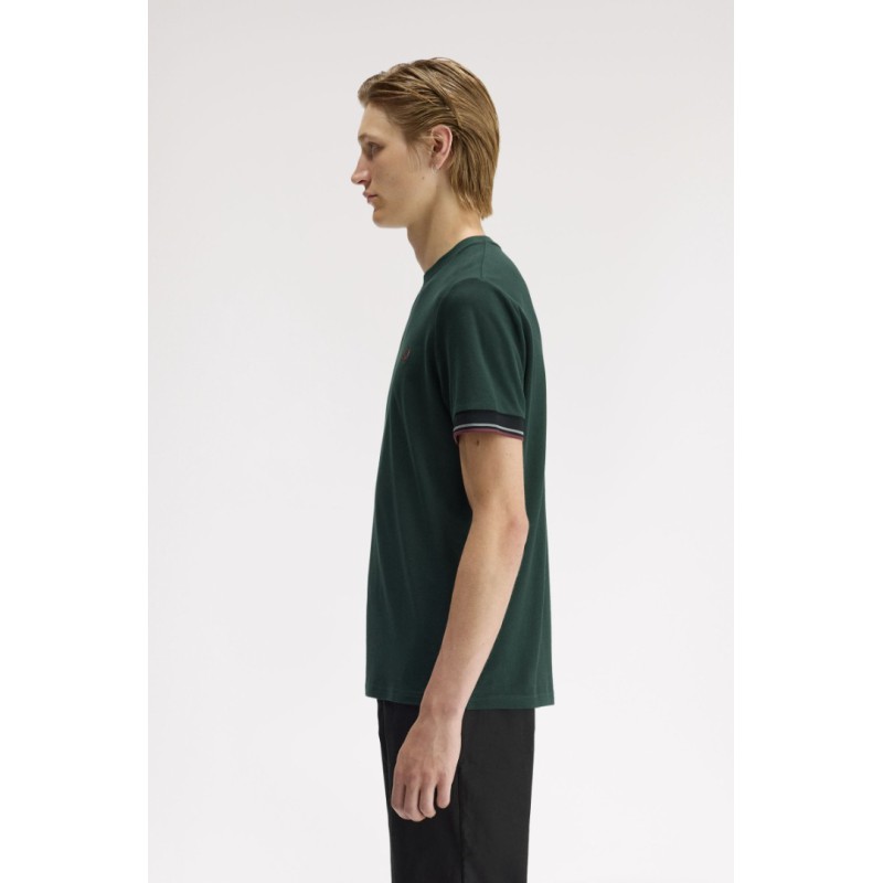 M2396 30A FRED PERRY T-SHIRT