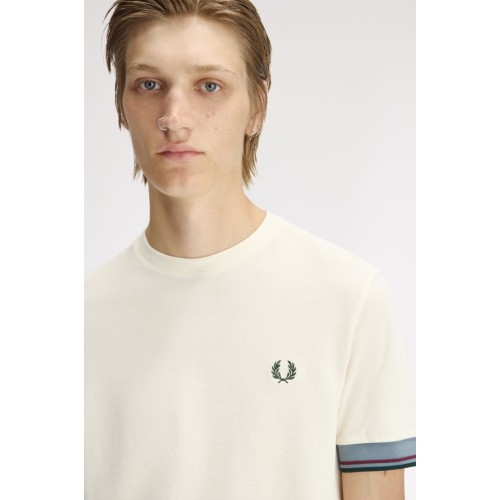 M2396 560 FRED PERRY T-SHIRT