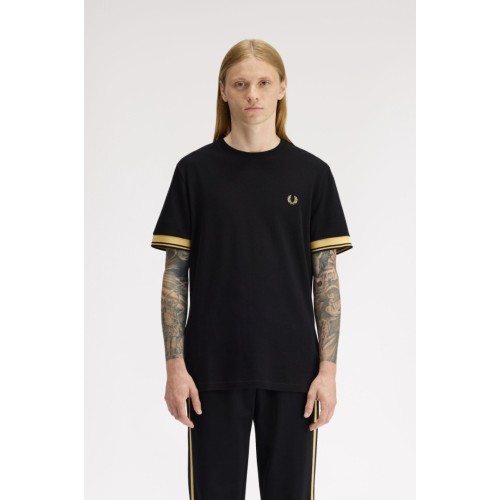 M2396 90A FRED PERRY T-SHIRT