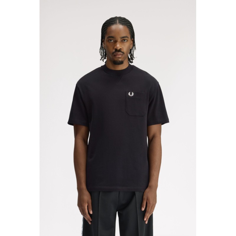 M2408 102 FRED PERRY T-SHIRT