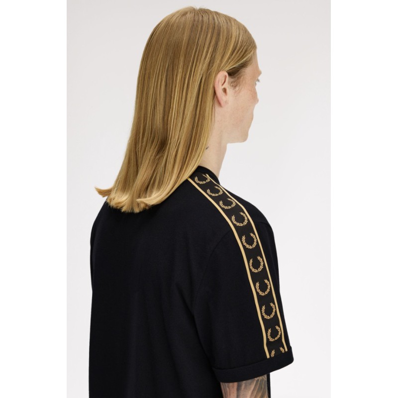 M4613 90A FRED PERRY T-SHIRT