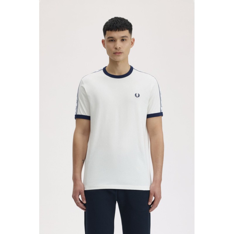 M4620 129 FRED PERRY T-SHIRT