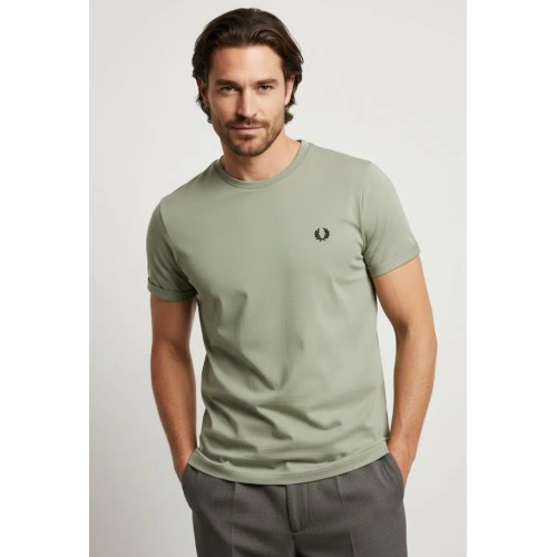 M3519 R26 FRED PERRY T-SHIRT