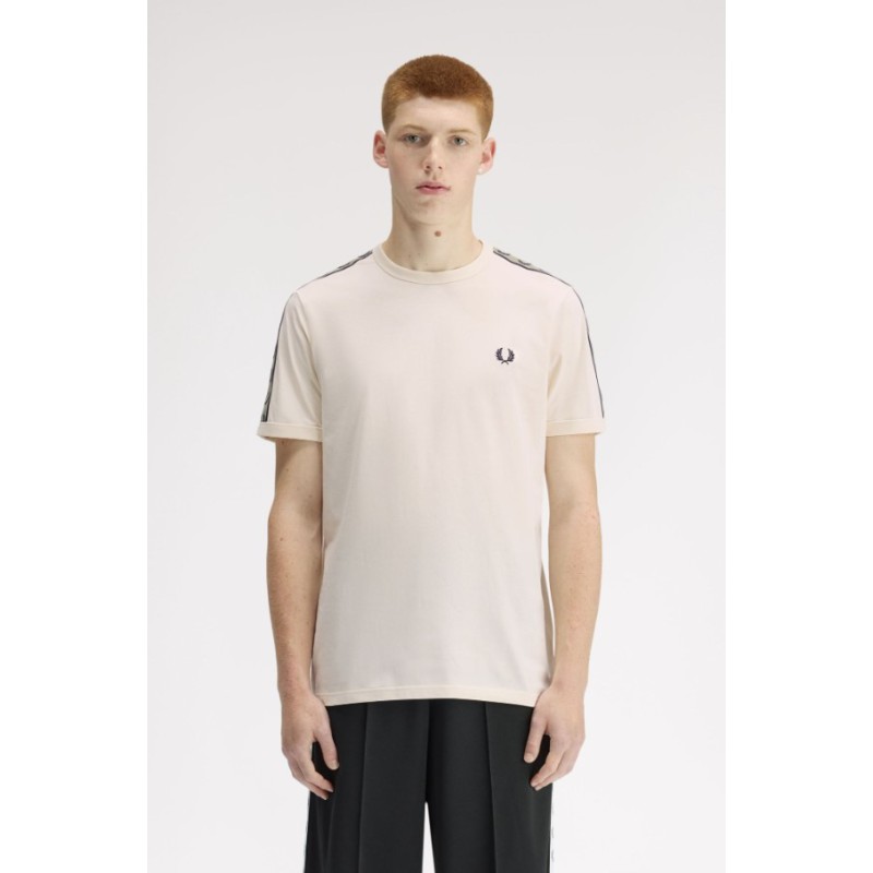 M4613 28B FRED PERRY T-SHIRT