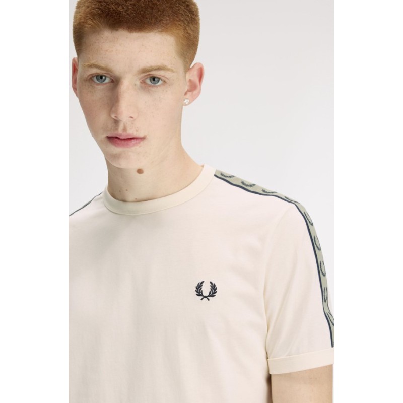 M4613 28B FRED PERRY T-SHIRT