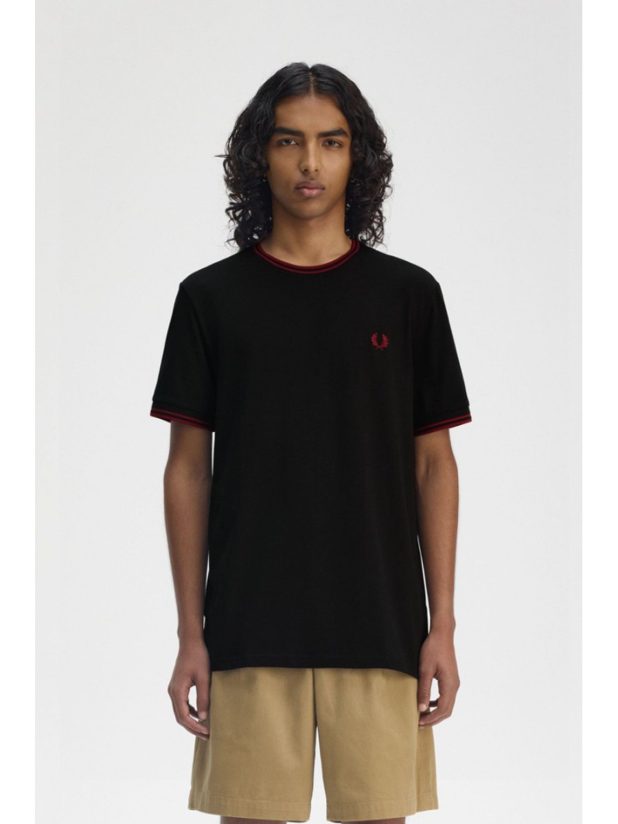 M1588 Y42 FRED PERRY T-SHIRT