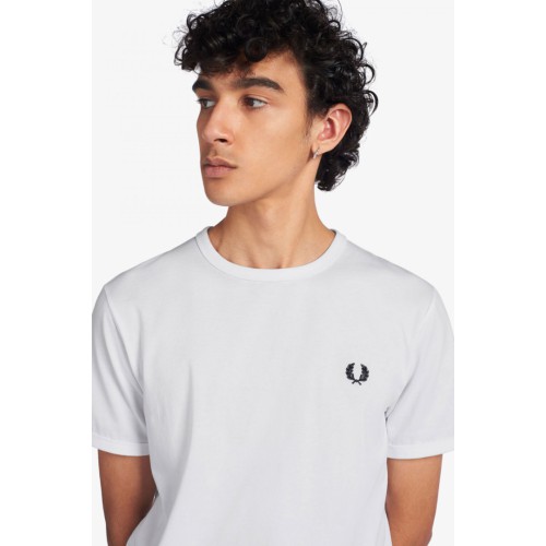 M3519 100 FRED PERRY T-SHIRT