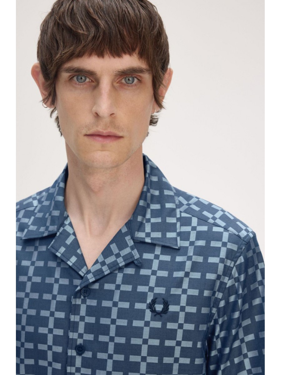 M9623 X06 FRED PERRY SHIRT