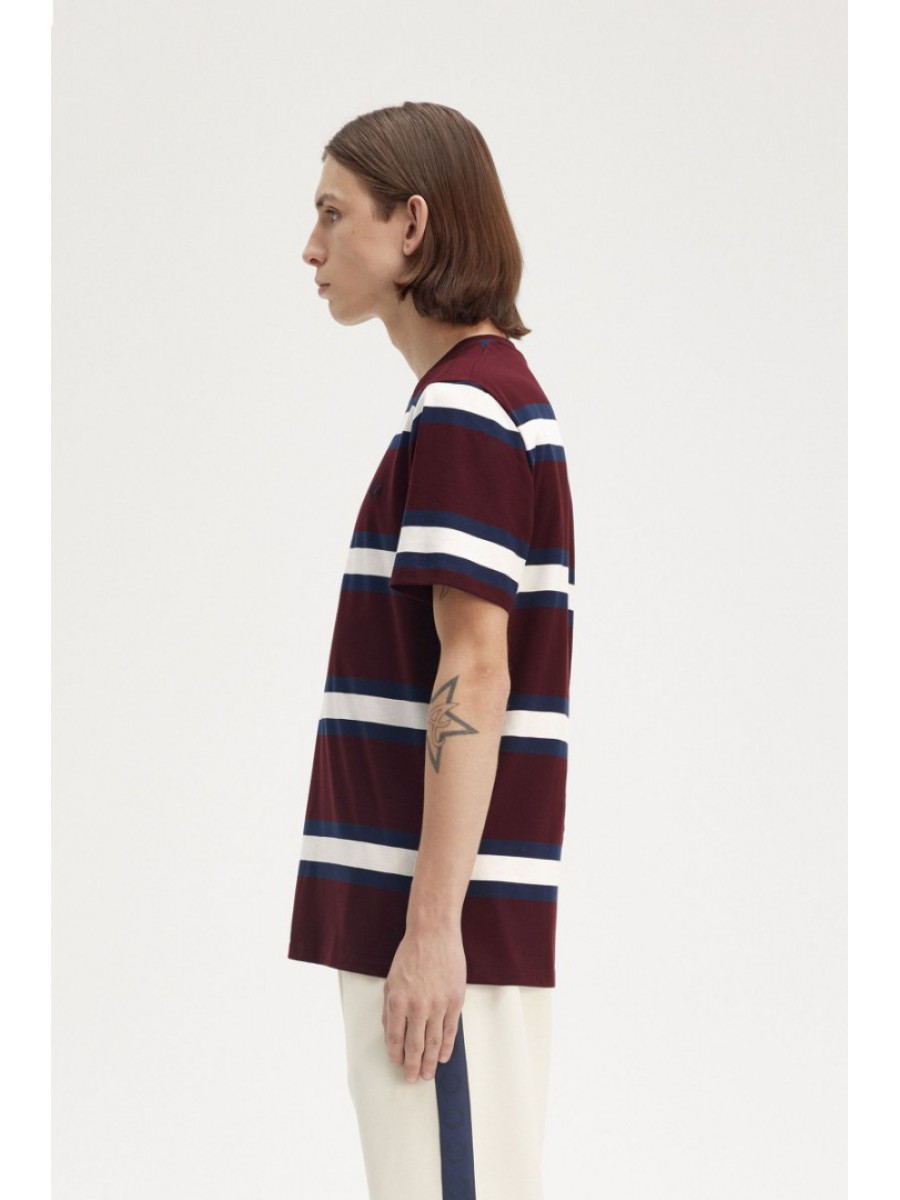 M9852 K22 FRED PERRY T-SHIRT