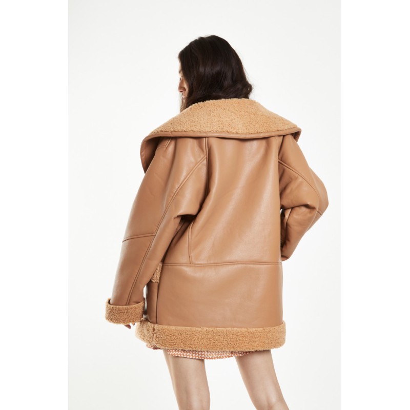 KA6865 GLAMOROUS WOMAN - COAT
