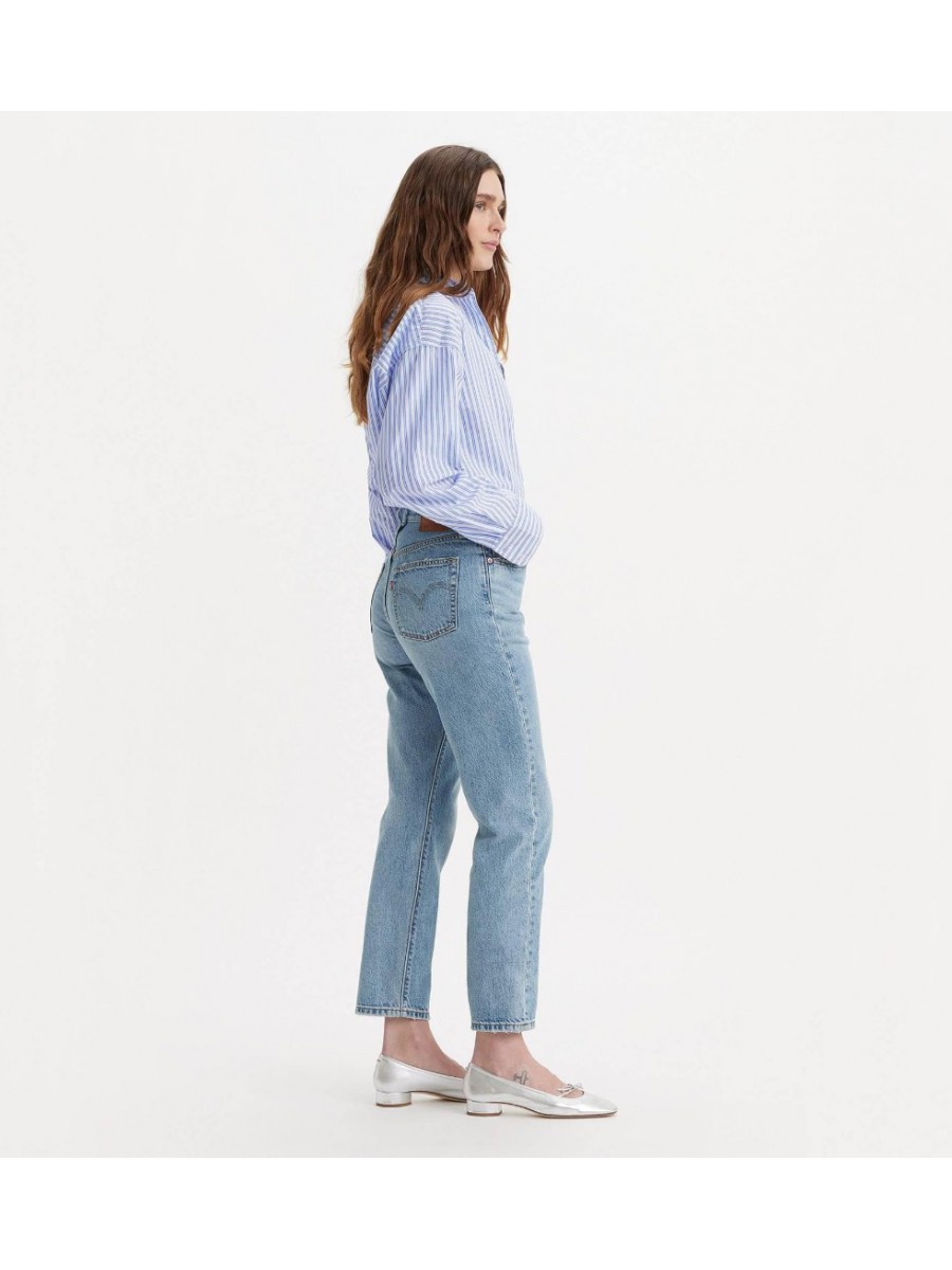 A8746-0002 501 CROP LIGHTWEIGHT MED INDIGO
