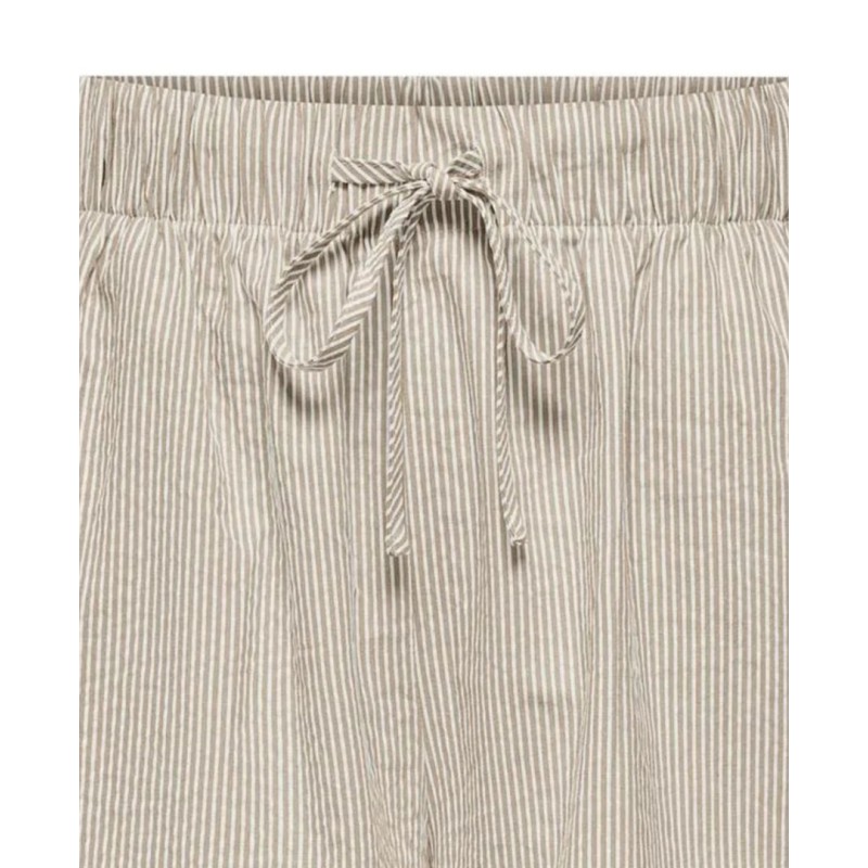 15347659 ONLAUGUSTA SHORTS WVN NOOS