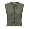 15366877 ONLSAKURA SL SHORT TIE TOP WVN